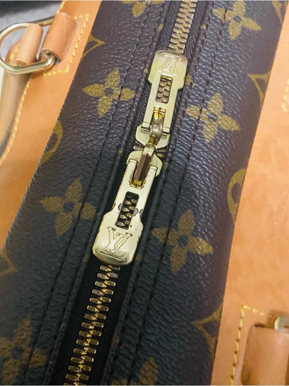 Louis Vuitton Vintage Deauville w/ COA - Picture 7 of 13